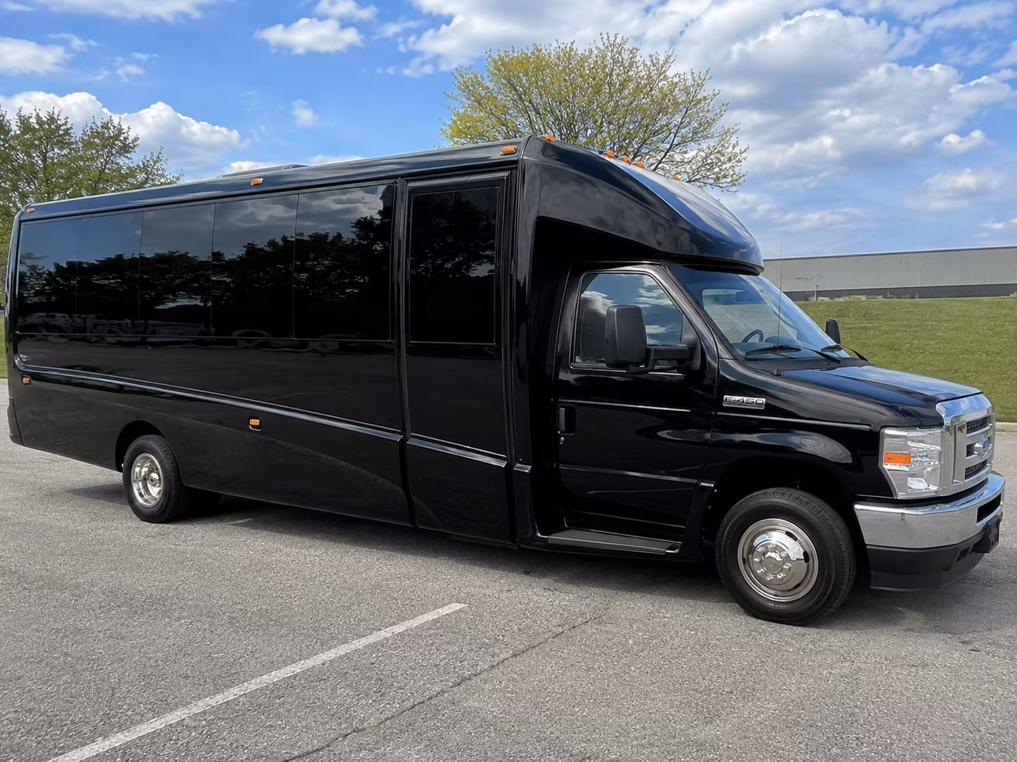 book the perfect ride for your next field trip 4