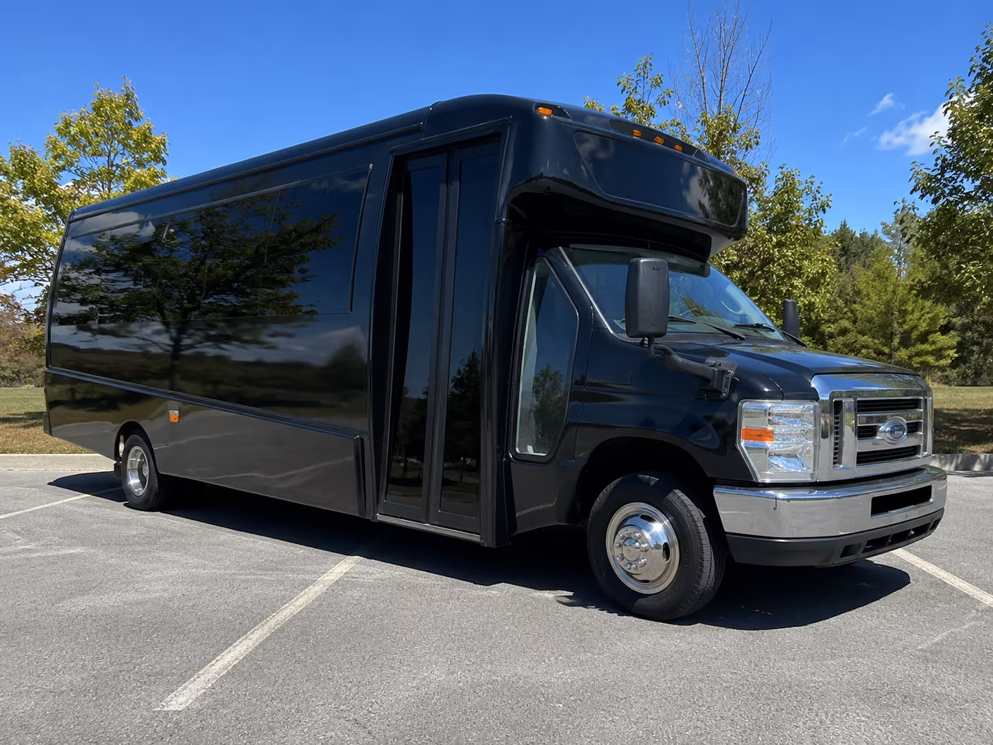 book the perfect ride for your next field trip 5
