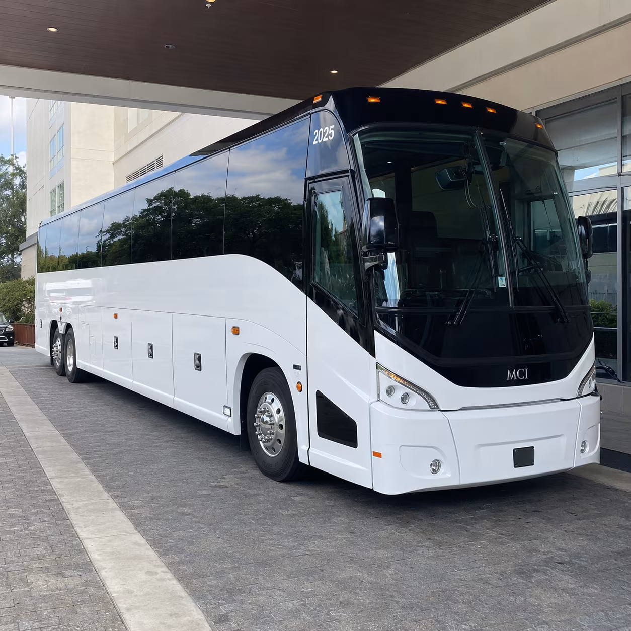 charter buses for dc bachelorette weekends to virginia wine country